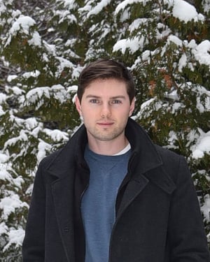 headshot_4x5_web